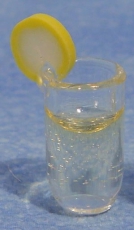 Getrnk mit Zitrone Drink with Lemon